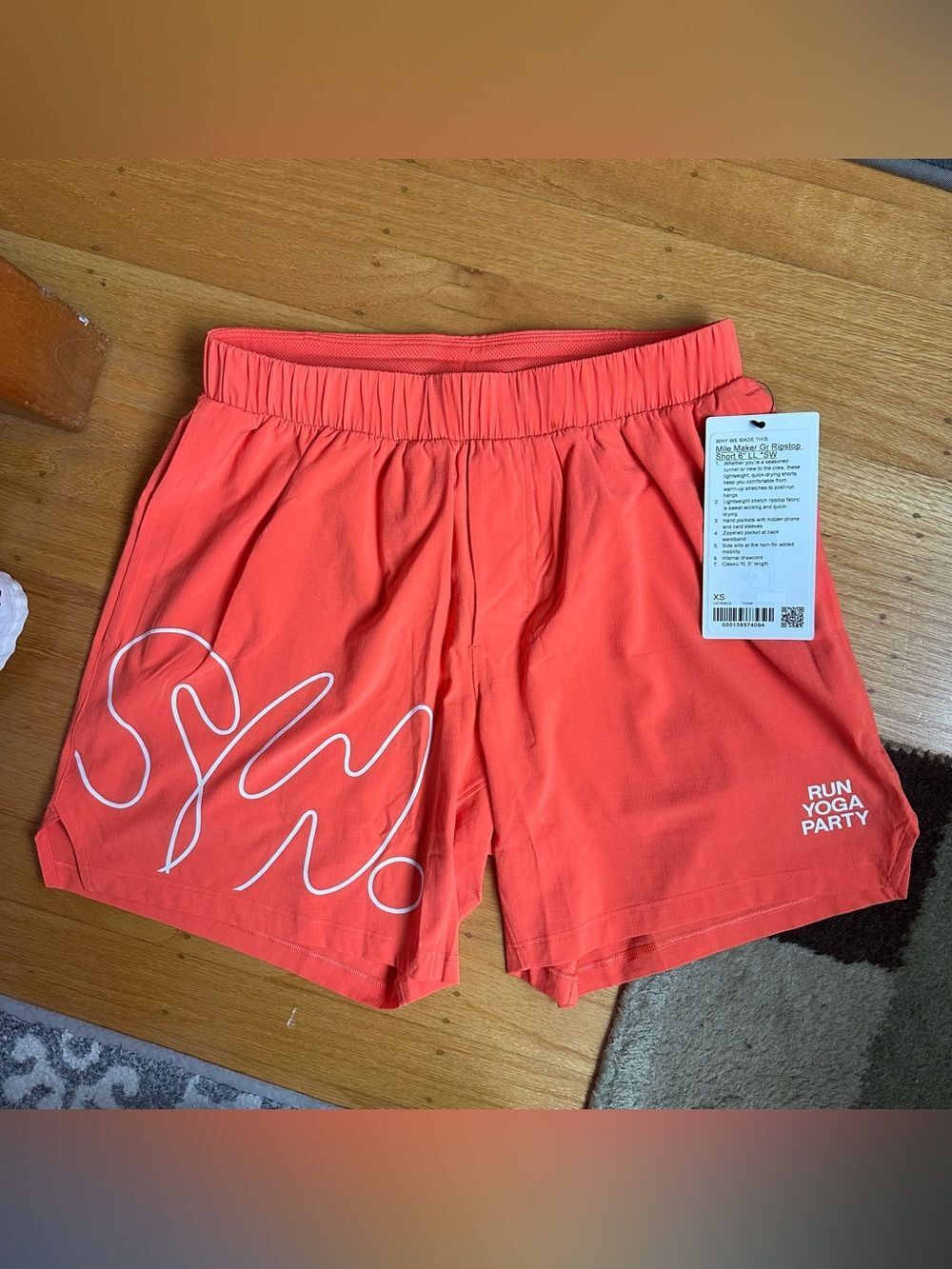 NWT XS Lululemon NWT Mile Maker Graphic Ripstop Short 6" Linerless *Seawheeze
